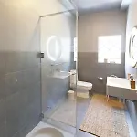 Flh Spacious Flat