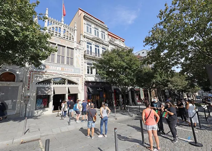 Flh Spacious Flat Lejlighed