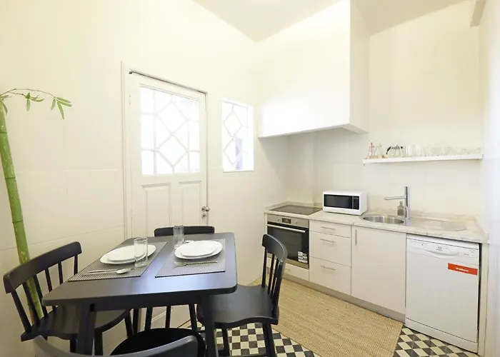 Flh Spacious Flat Lejlighed *