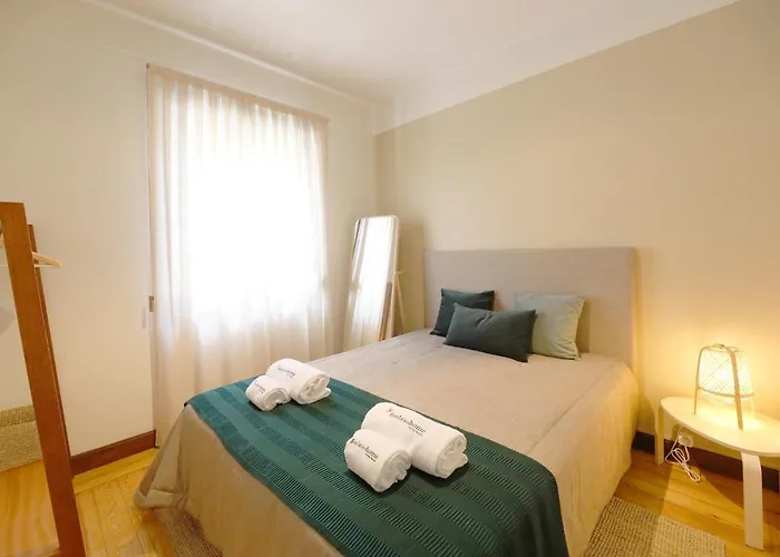 Flh Spacious Flat Lejlighed Porto